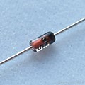 BZX55C13  Стаб  0.5W 13V  DO-35